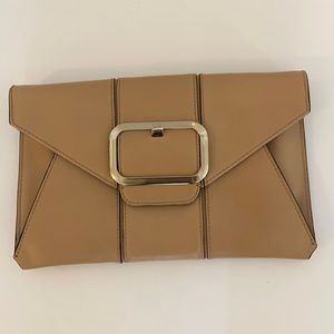 Express tan envelop clutch